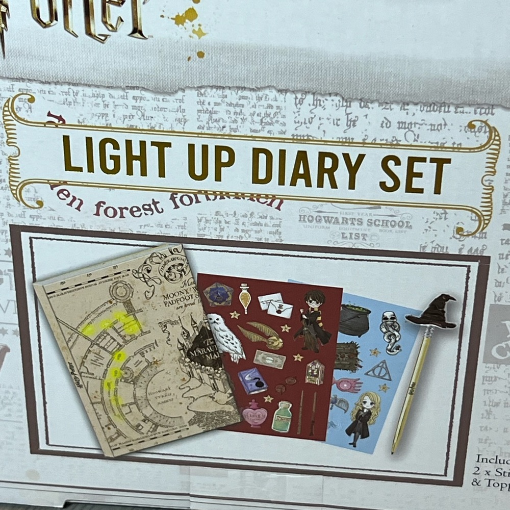 Harry Potter Light Up Diary Set, NIB - Picture 3 of 6